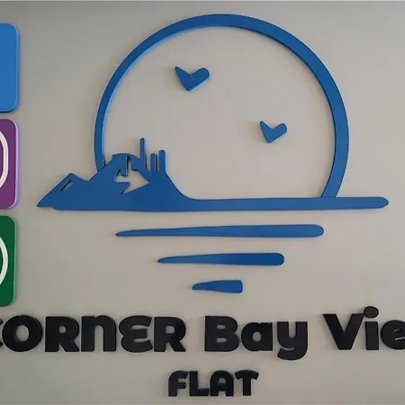 Corner Bay View Flat *